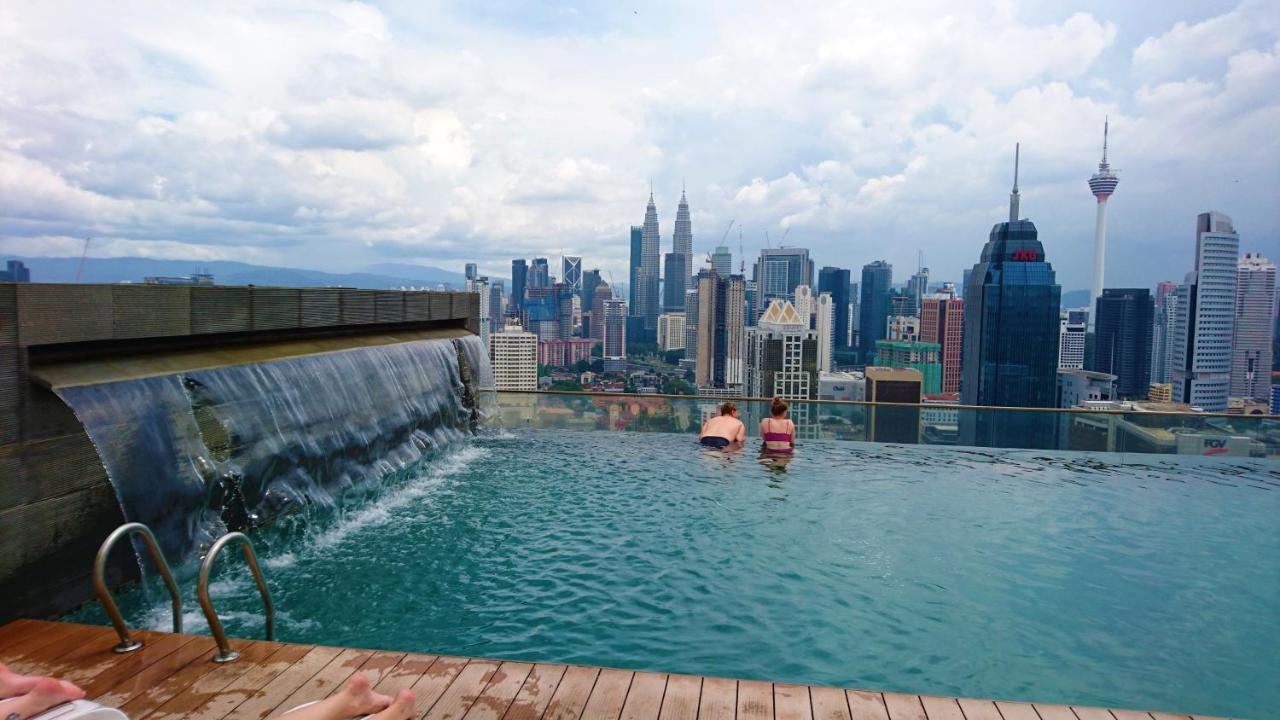 Regalia Suites Infinity Pool 吉隆坡 外观 照片